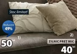 Fata De Perna