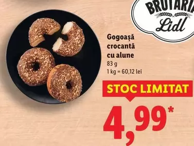 Gogoaşă crocantă cu alune