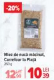 Miez de nucă măcinat