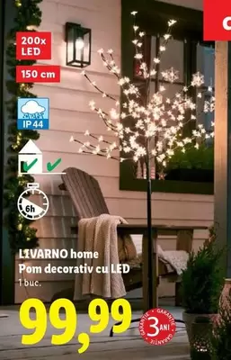 Pom decorativ cu LED