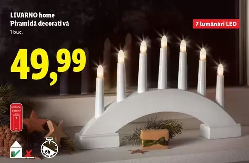 Piramidă decorativă