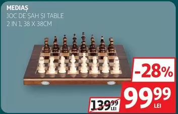 JOC DE ŞAH ŞI TABLE