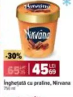 Inghețată cu praline