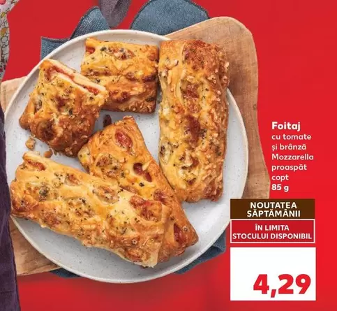 Foitaj cu tomate şi bronza Mozzarella proaspat copt