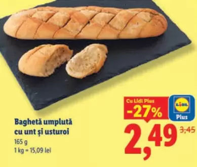 Baghetă umplută cu unt și usturoi