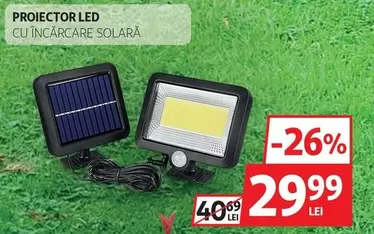 PROIECTOR LED CU ÎNCĂRCARE SOLARĂ