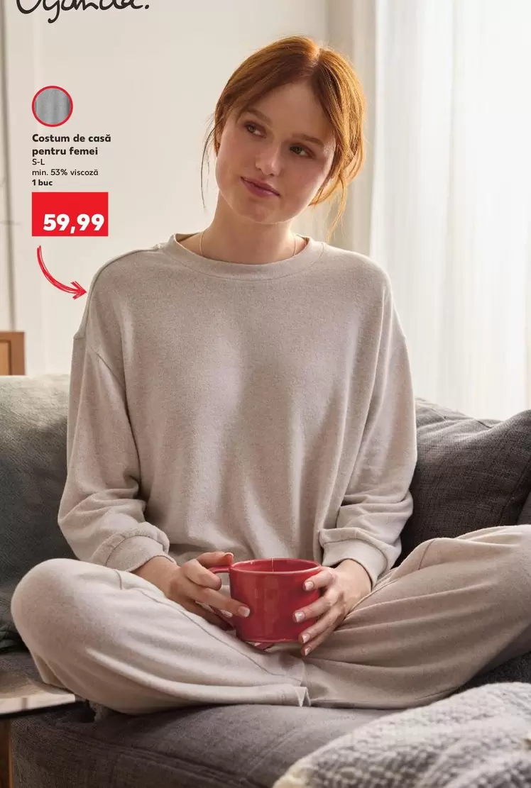 Costum de casă pentru femei