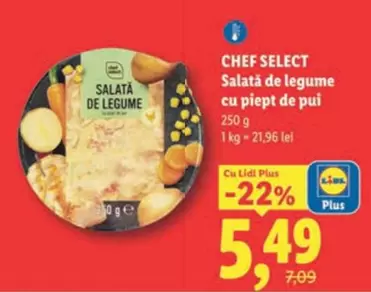 Salată de legume cu piept de pui