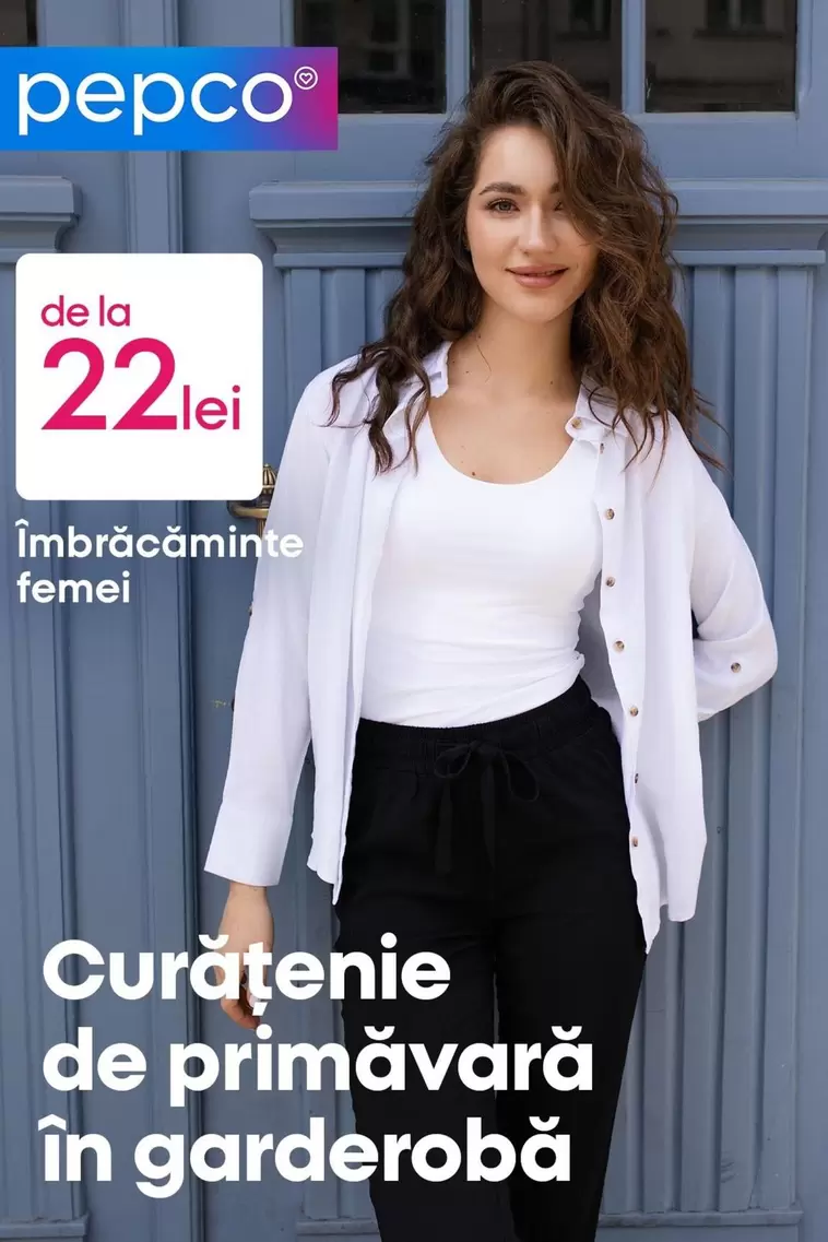 Îmbrăcăminte femei