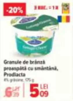 Granule de brânză proaspătă cu smântână