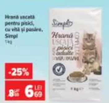 Hrană uscată pentru pisici