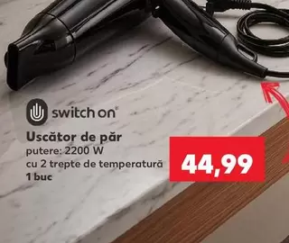 Uscător de păr