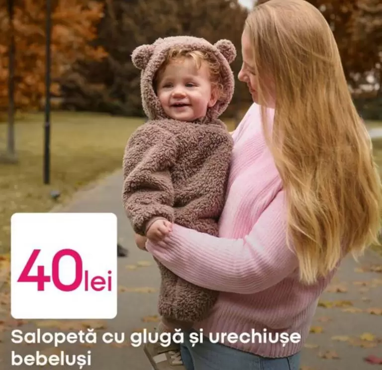 Salopetă cu glugă și urechiușe