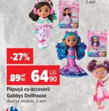 Păpușă cu accesorii