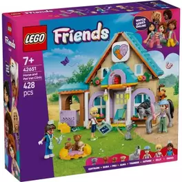 LEGO® Friends - Clinica veterinara pentru cai si animale de companie (42651)