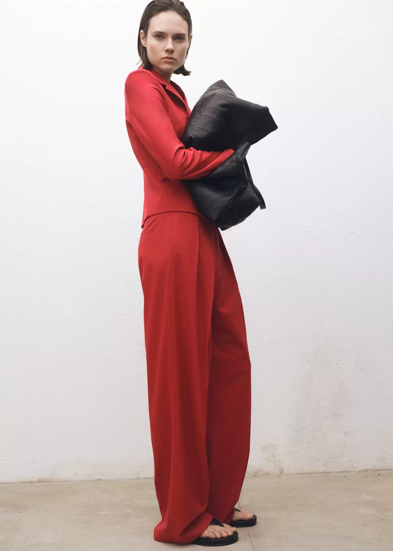 Pantaloni de costum wideleg din amestec de lână
