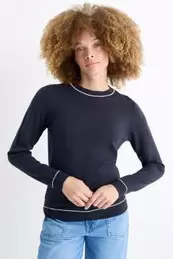 Fine knit jumper