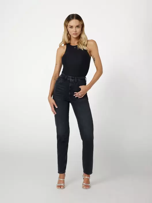Mom jeans