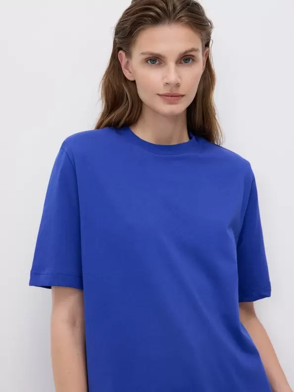 Tricou cu pernițe la umeri