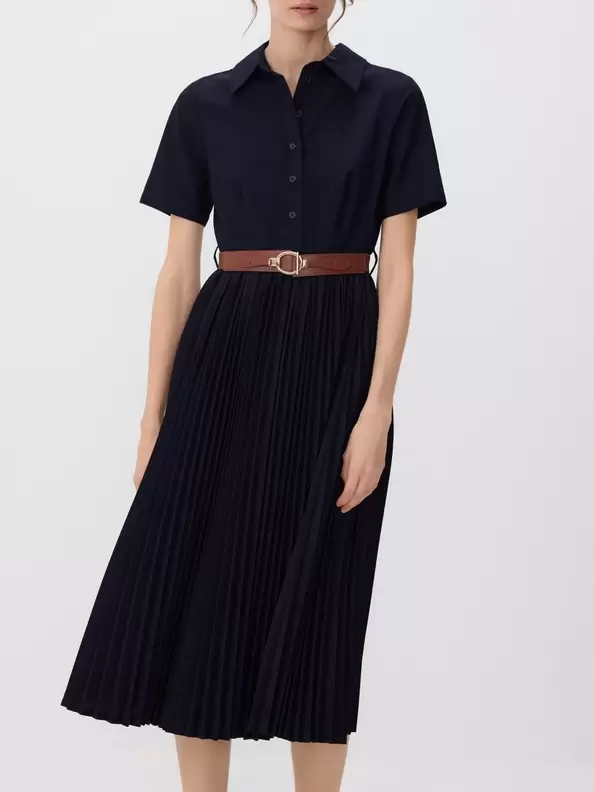 Rochie plisată în partea de jos