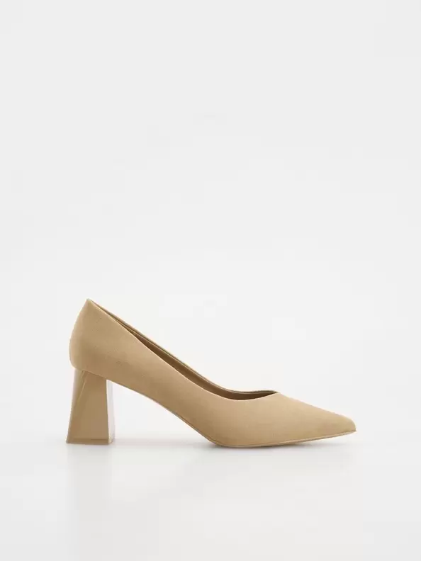 Pantofi cu toc înalt gros