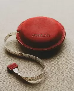 CENTIMETRU ROTUND PIELE