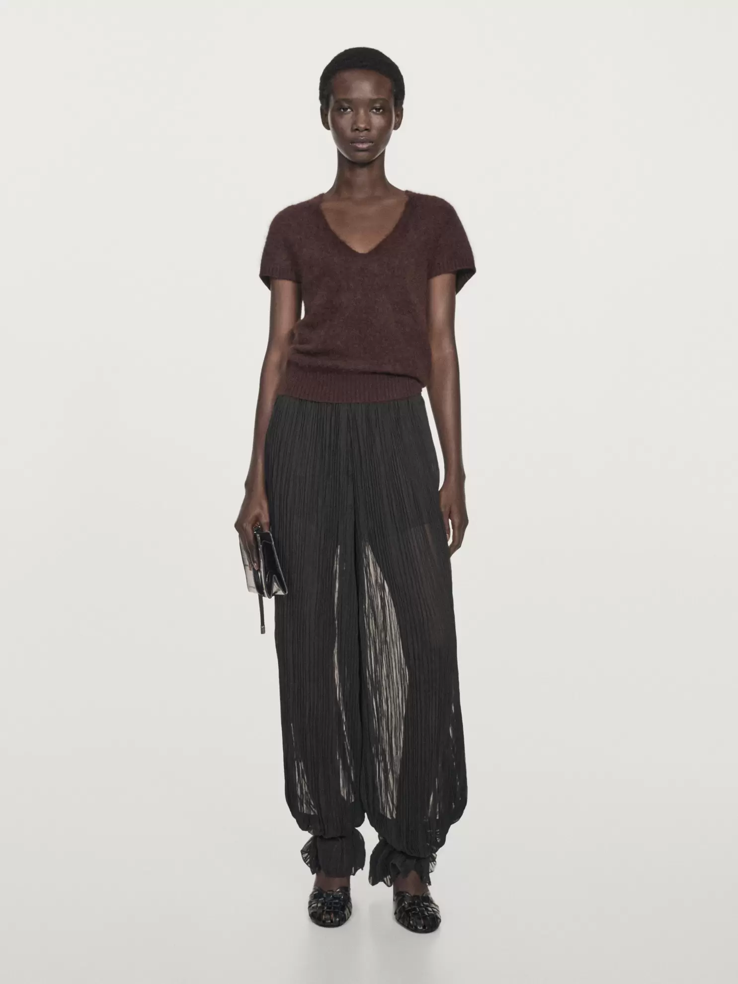 Wool and cashmere V-neck knit sweater