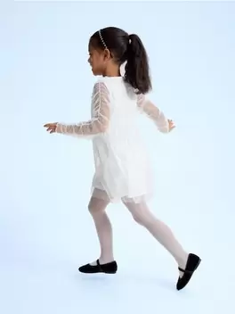 Rochie din tul cu broderie