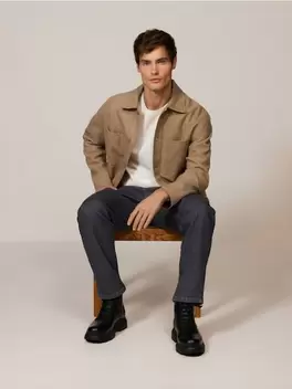 Blugi loose cu efect prespălat