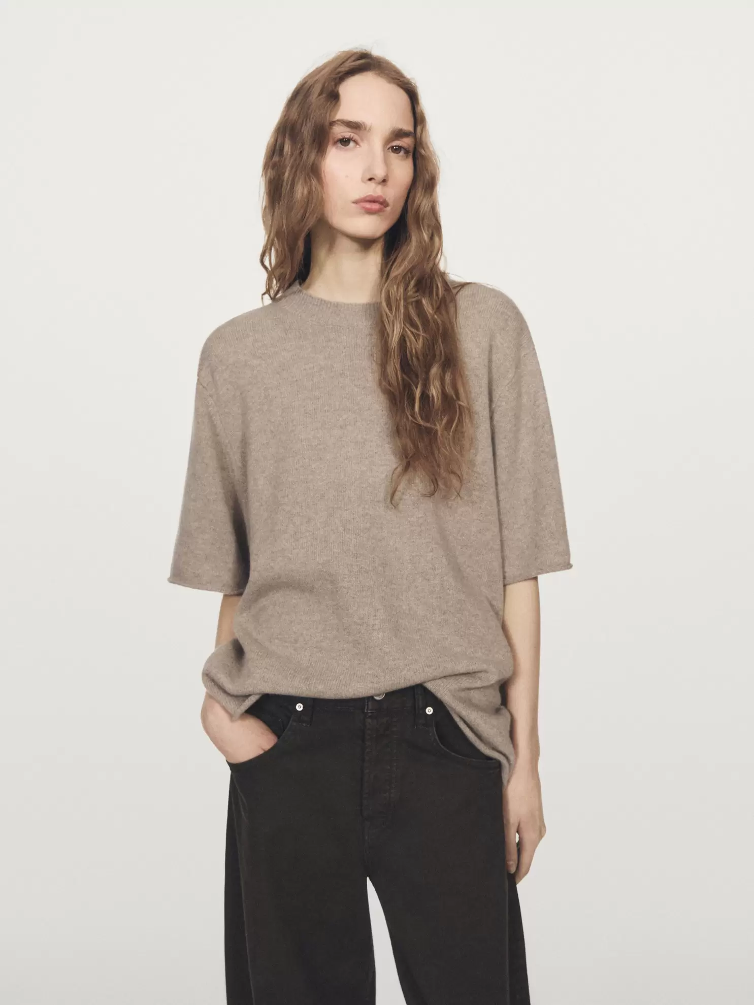 Oversize short sleeve wool sweater