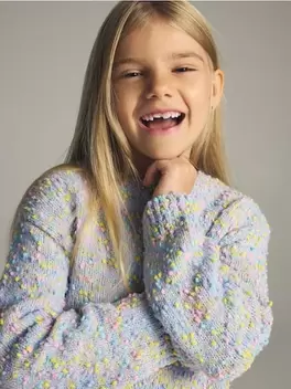 Pulover cu model colorat