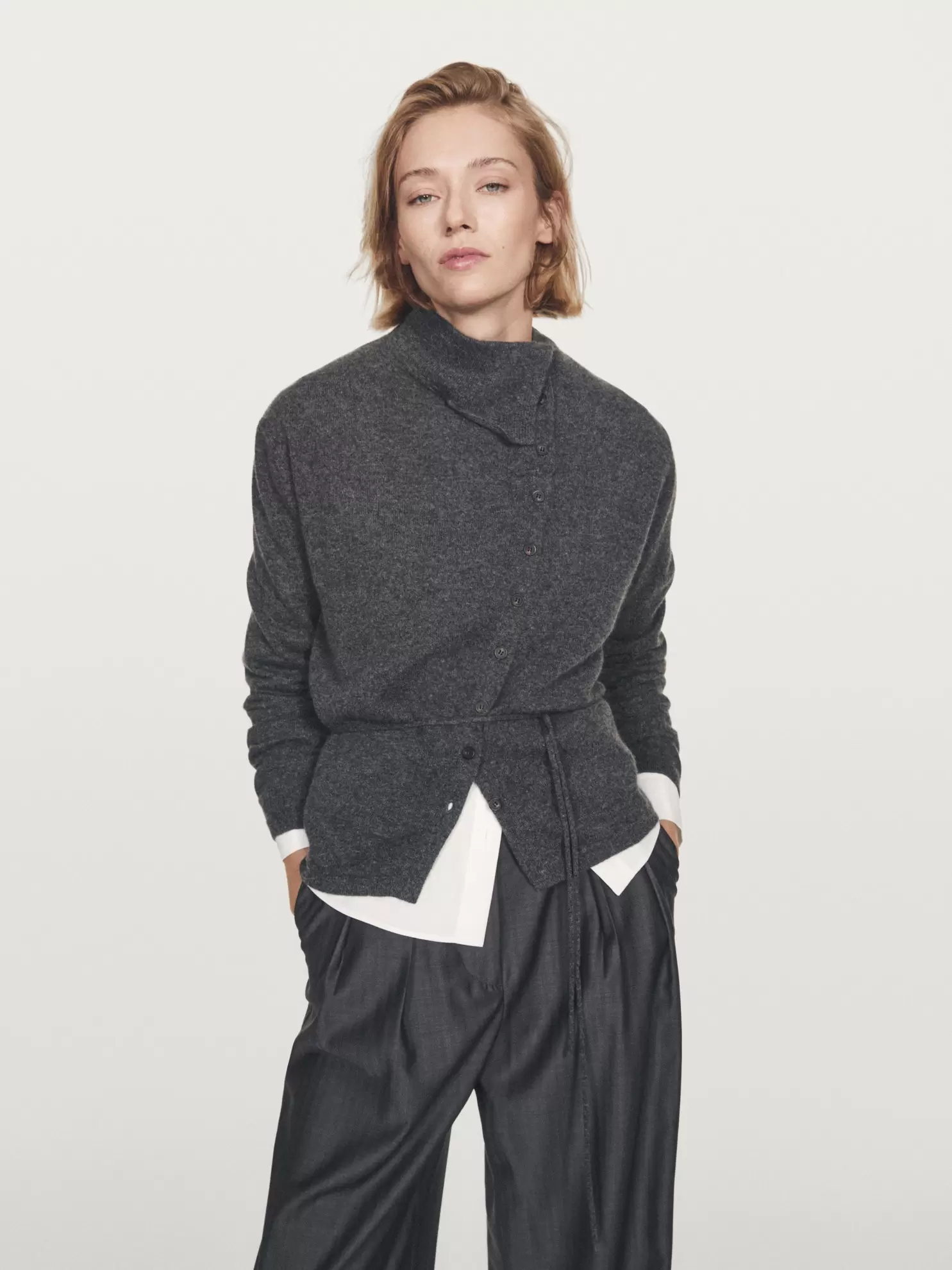Cashmere turtleneck cardigan