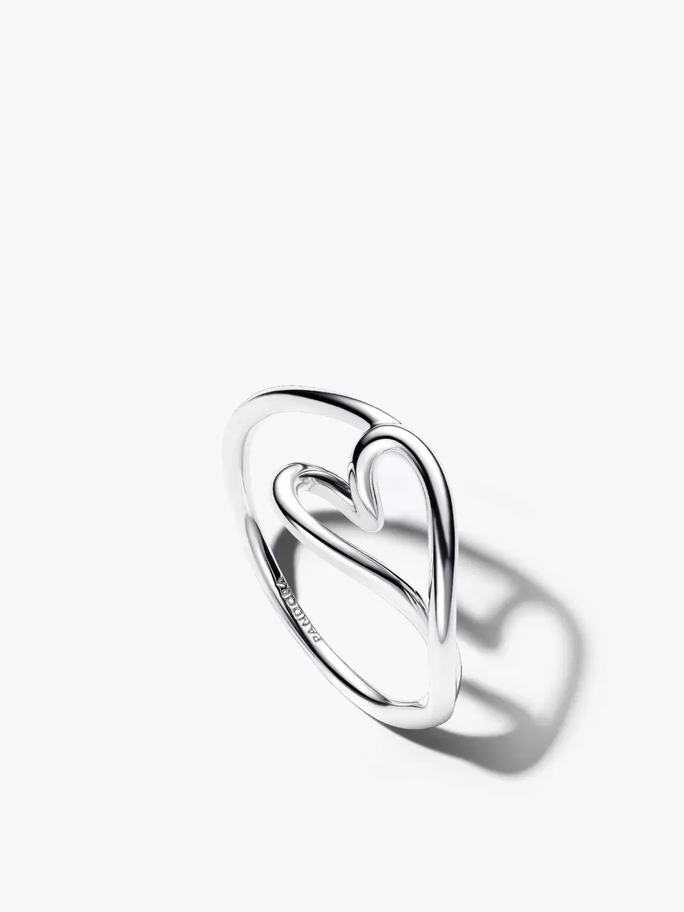 Inel cu inimă cu formă organică