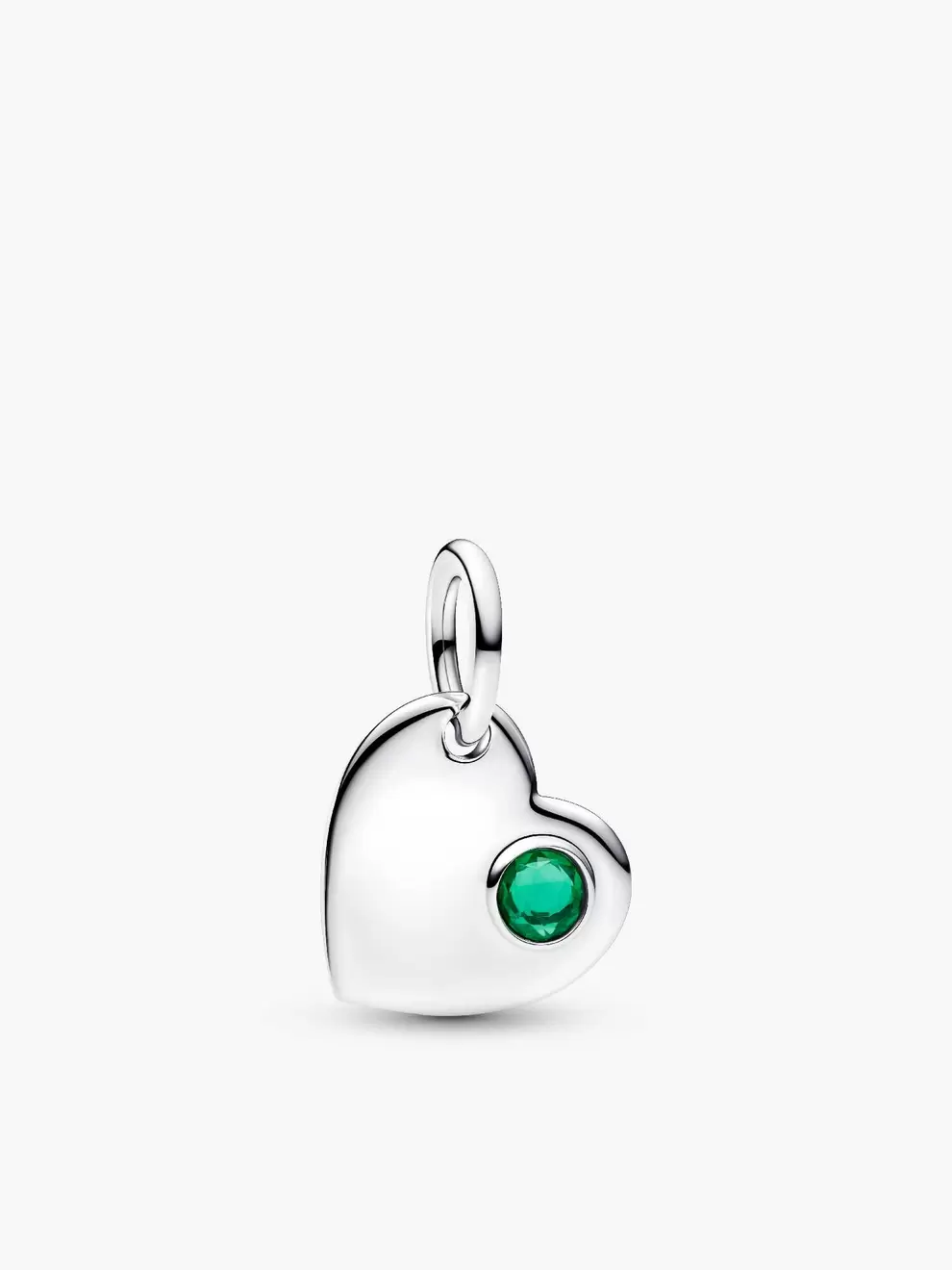 Talisman de tip pandantiv cu inimă inscripționabilă și piatră de culoarea verde, reprezentativ pentru luna mai