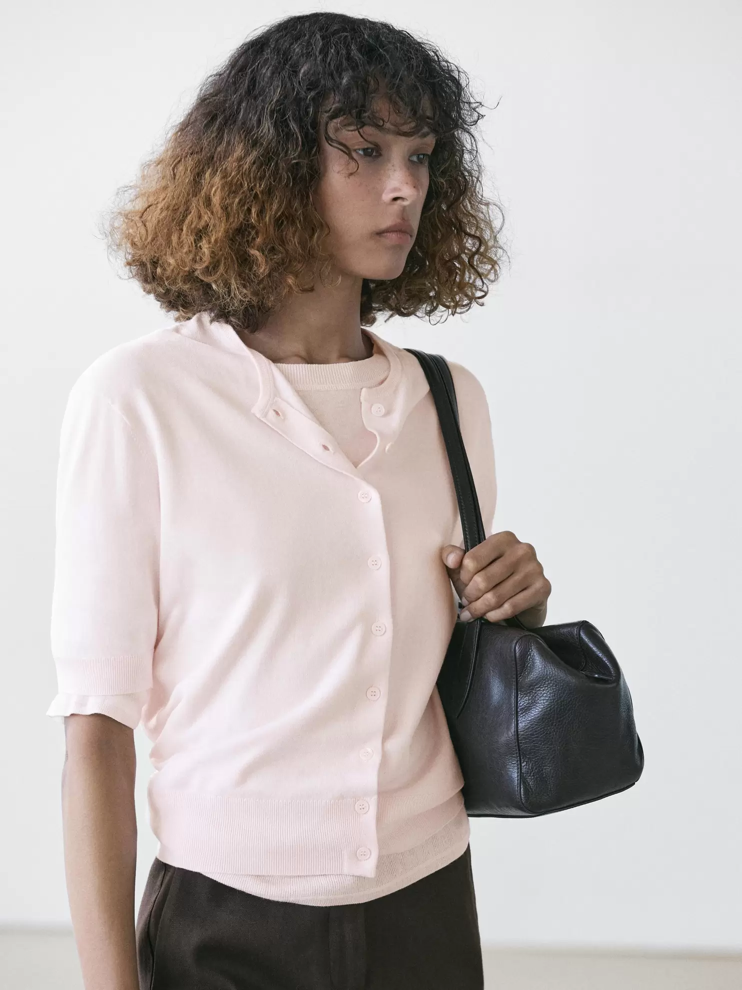 Short sleeve knit cardigan