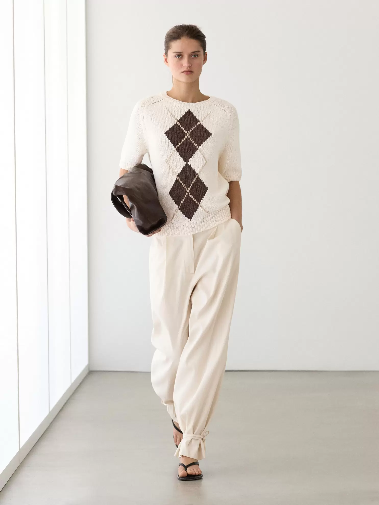 Short sleeve knit argyle sweater