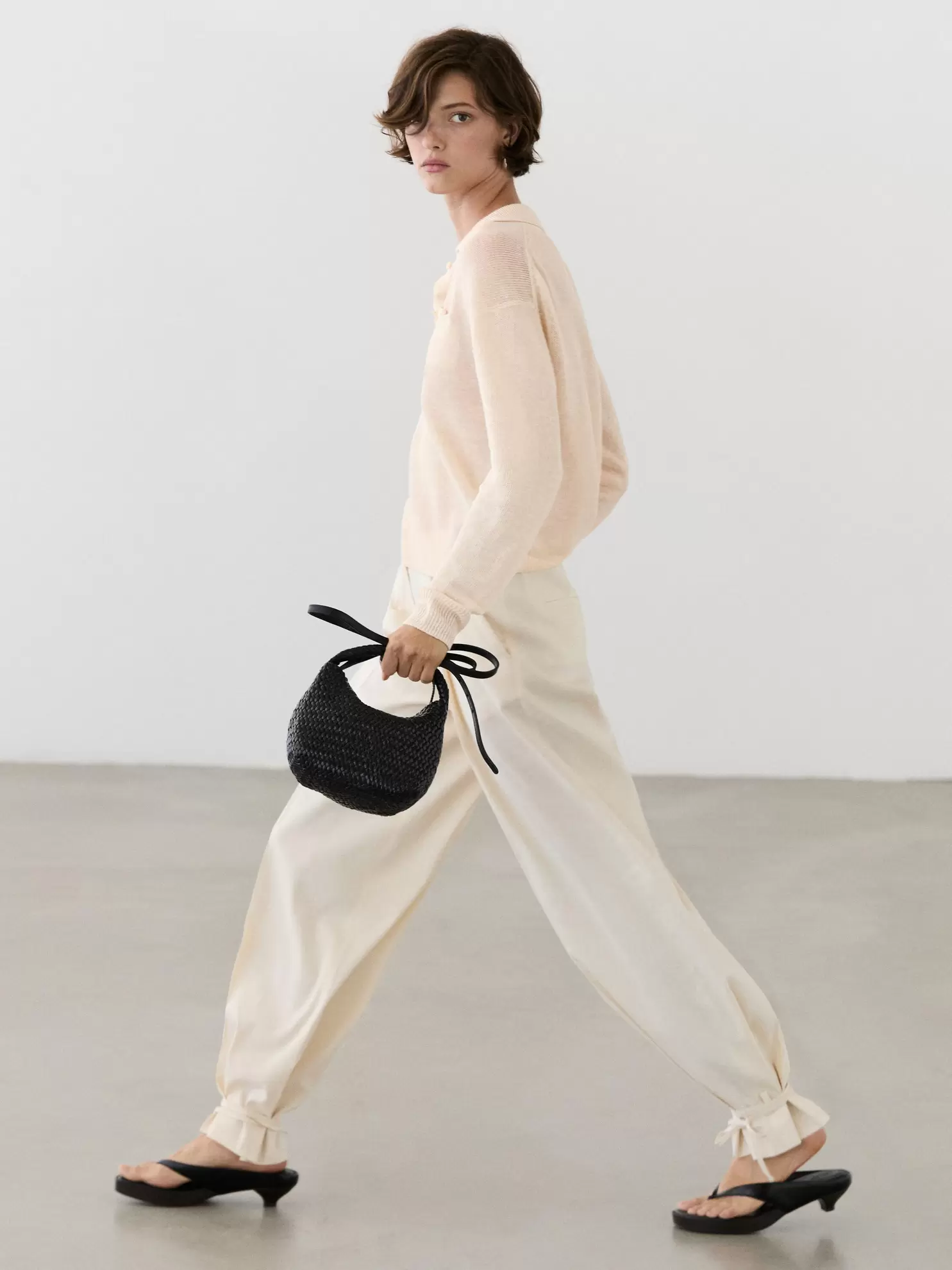 Fine linen polo collar sweater