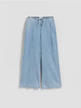 Blugi evazați cu șnur