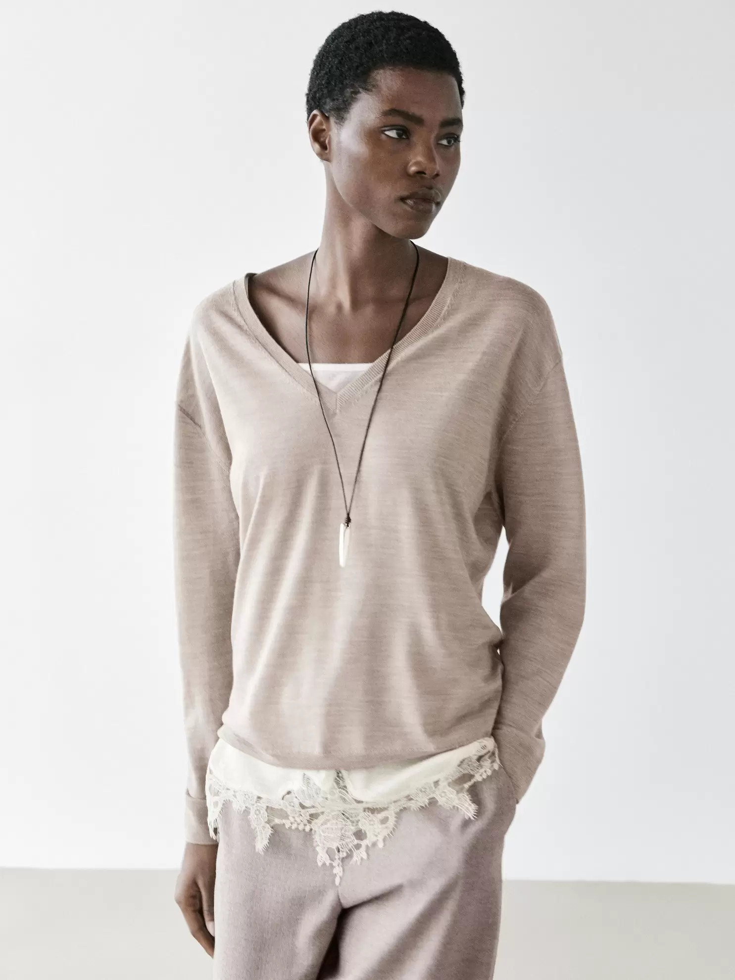 Oversize V-neck knit sweater