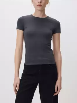 Tricou slim fit