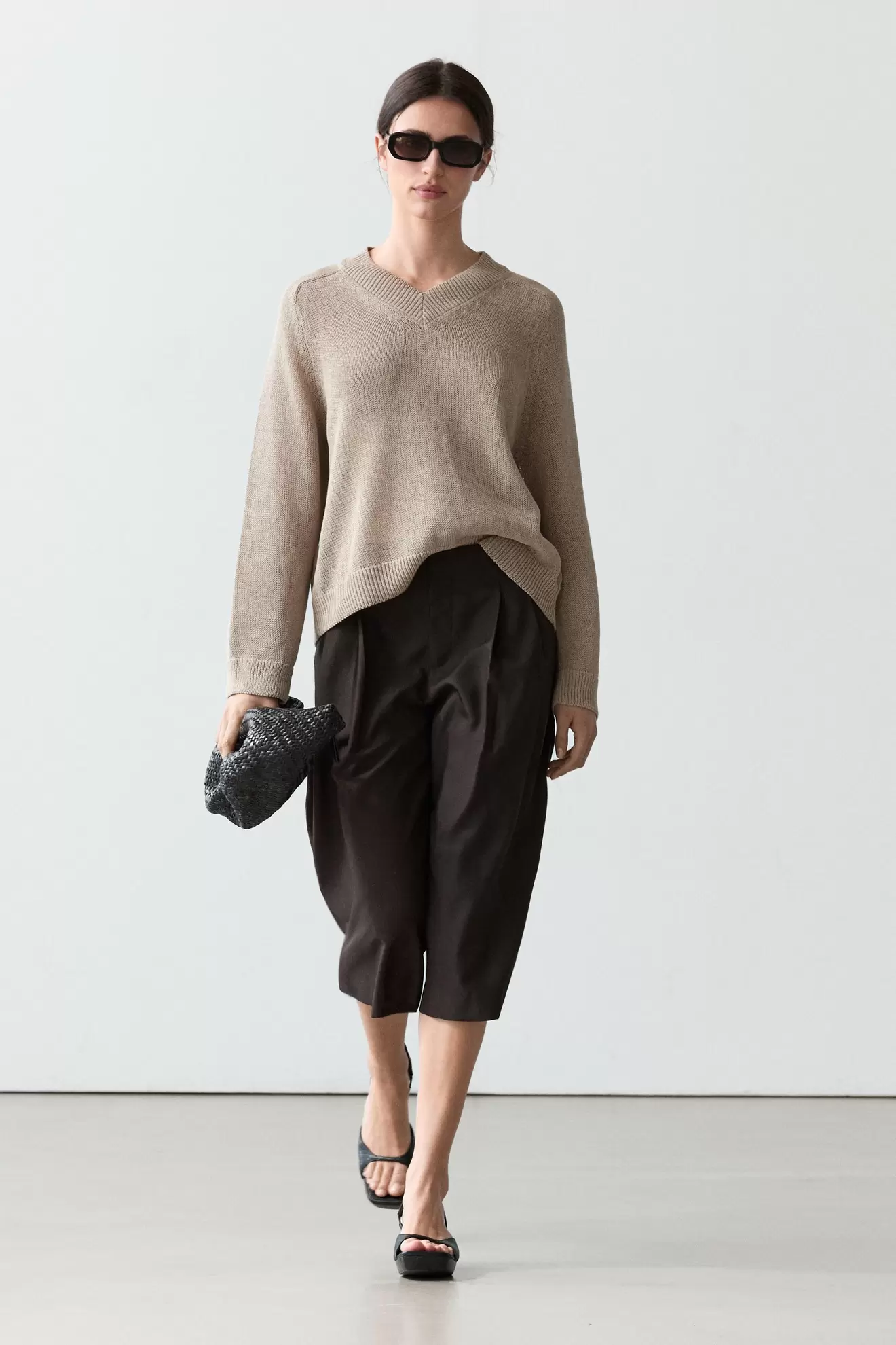 Cotton blend V-neck knit sweater