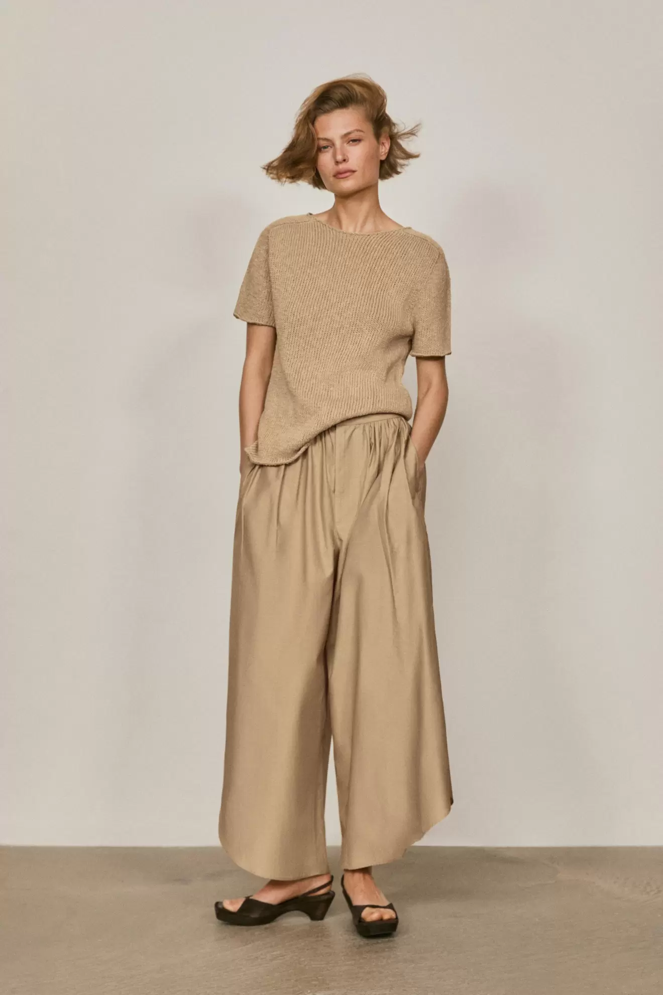 Textured short sleeve linen blend sweater - LIMITED EDITION