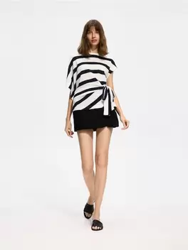 Fustă tip tenis cu adaos de viscoză