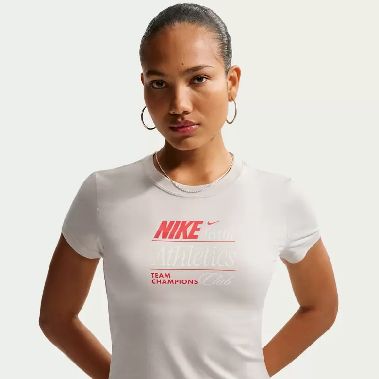 Nike Sportswear Chill Knit
