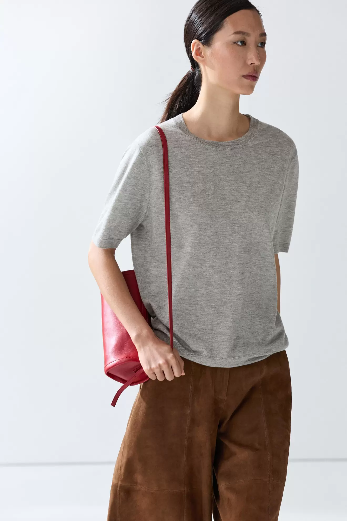 Short sleeve fine-knit wool-blend sweater