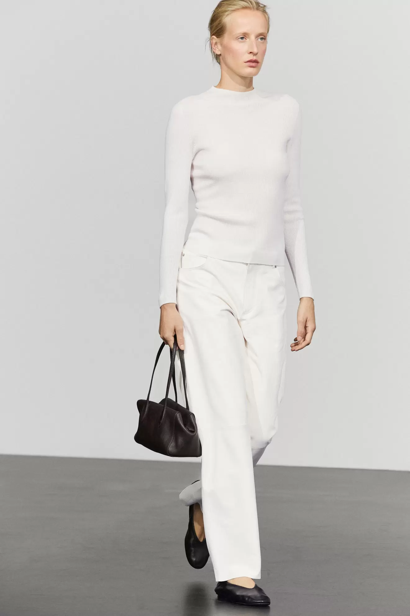 Ribbed mock neck knit sweater