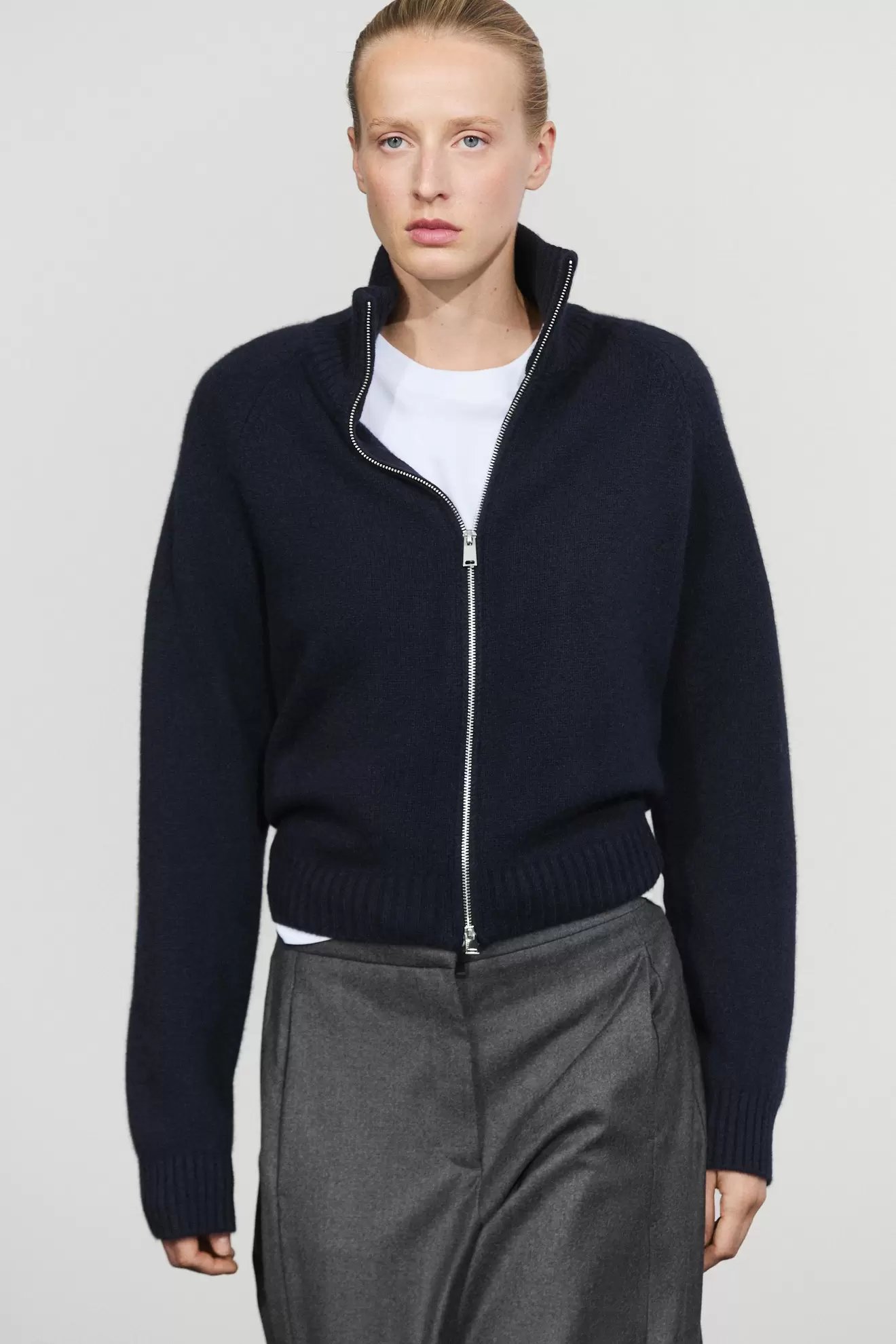 100% cashmere zip knit cardigan
