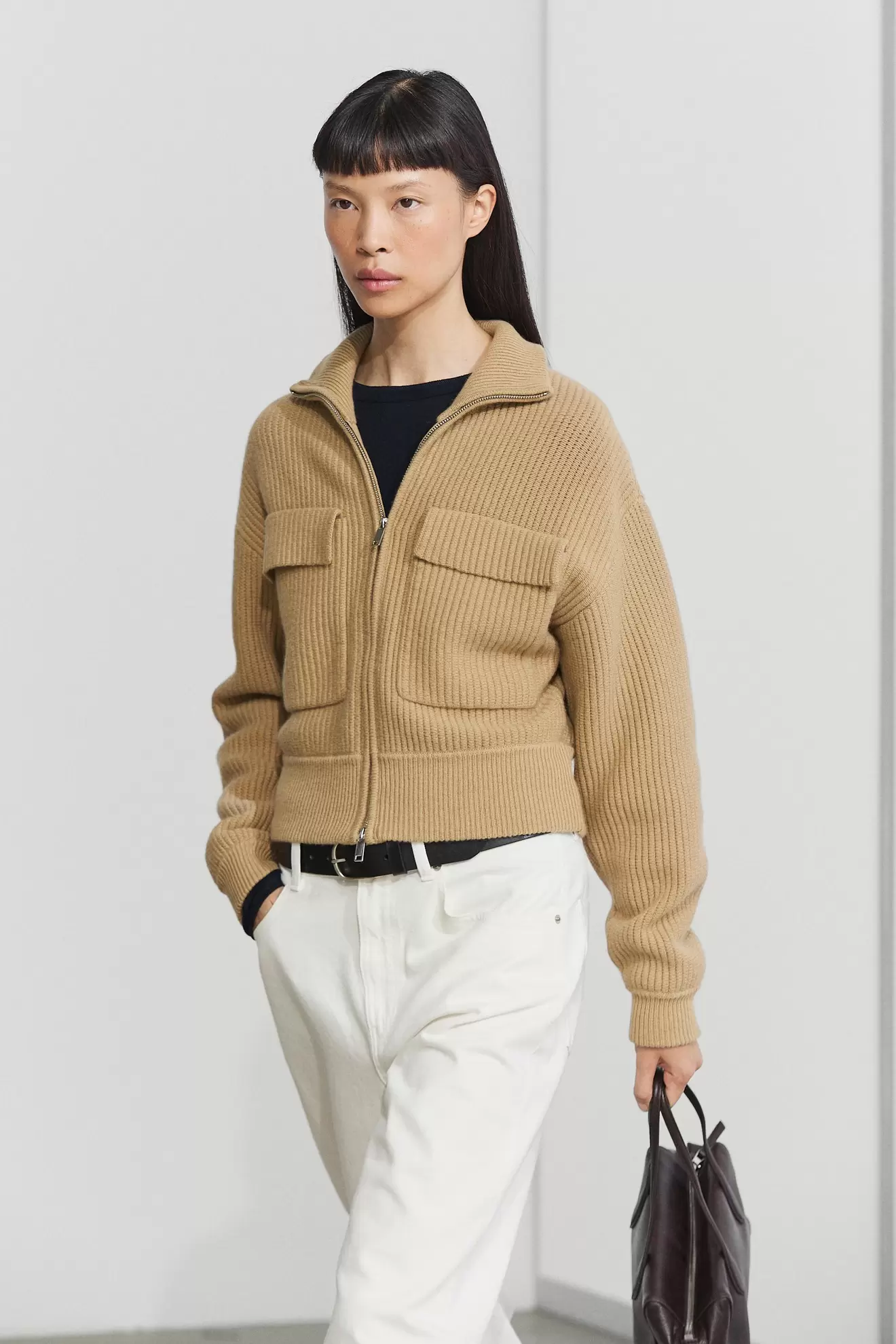 Zip-up knit cardigan with cotton
