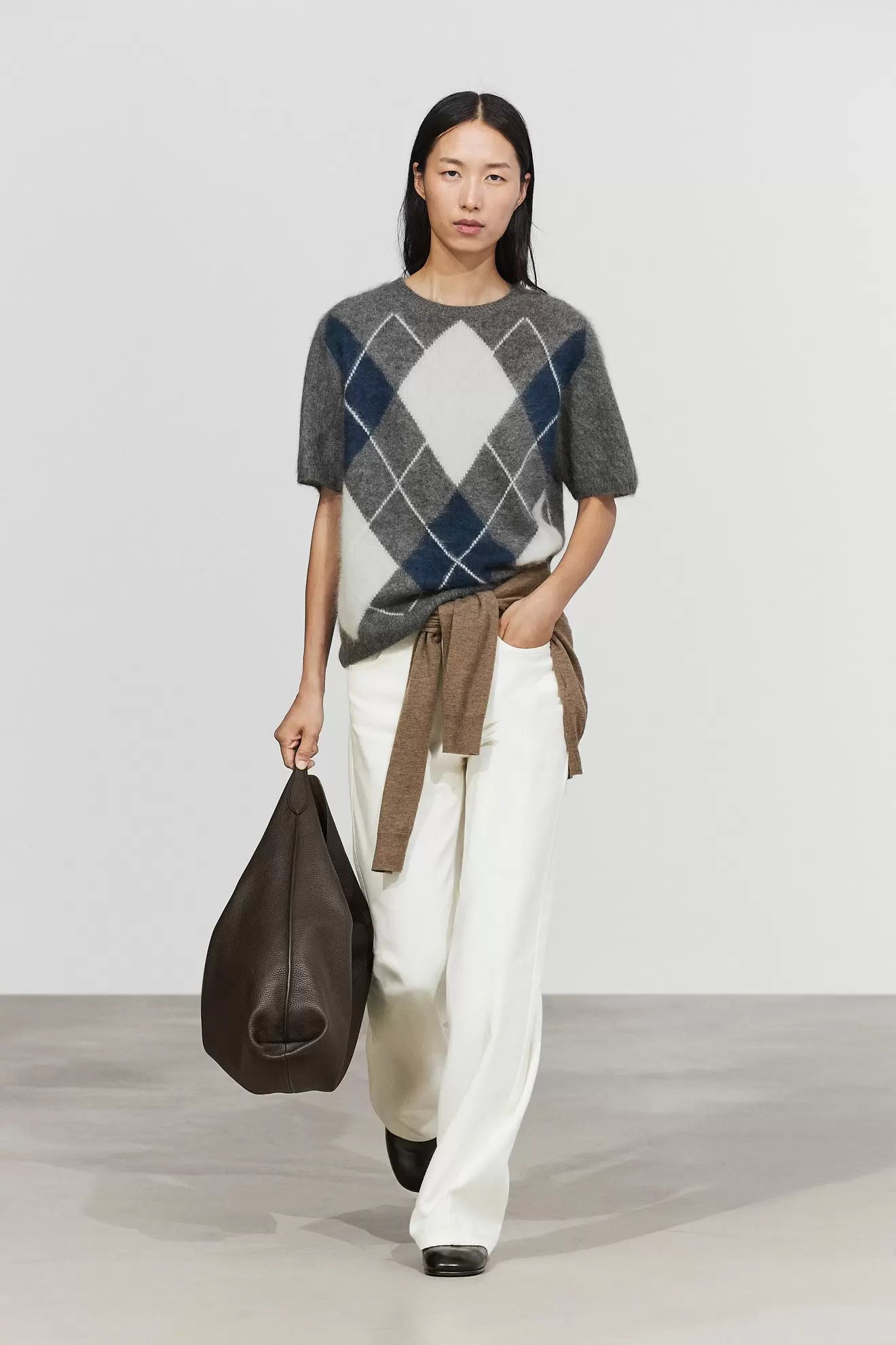 Wool blend knit sweater with argyle pattern