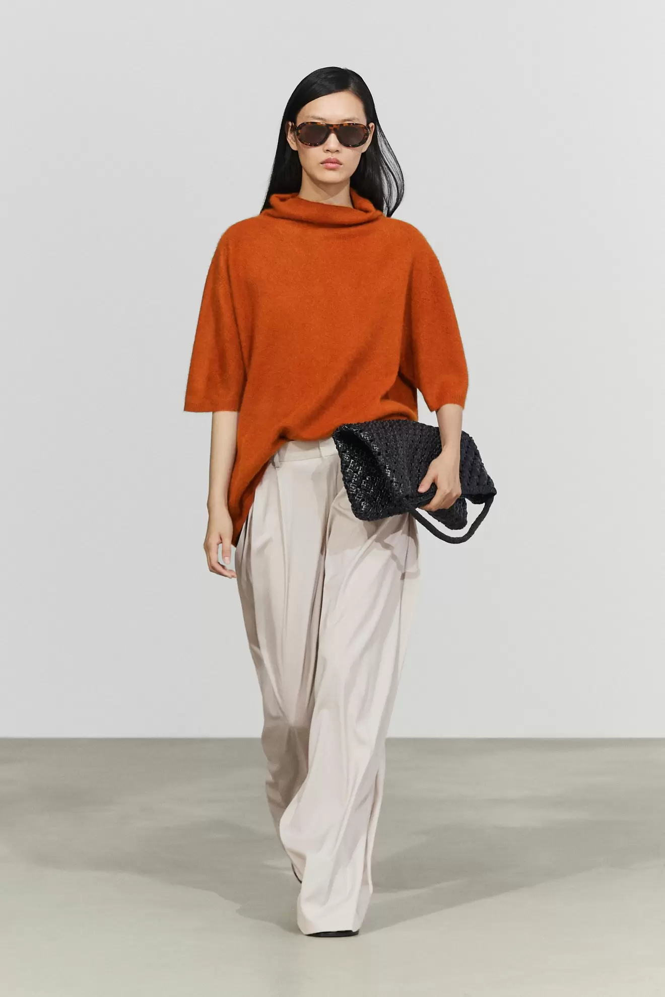 100% wool oversize short-sleeve knit sweater